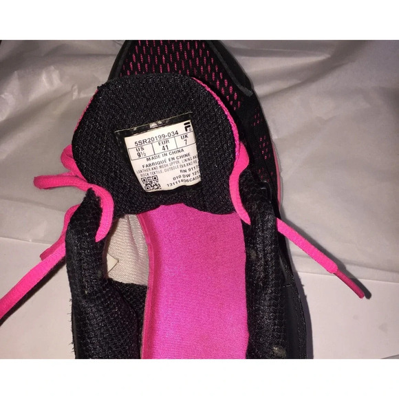 Fila Womens Black n Pink Running Shoes Sneakers Size 9.5 - Picture 3 of 7